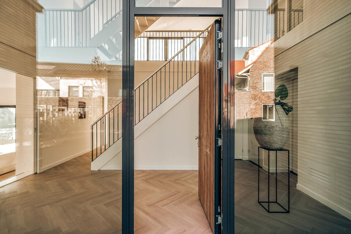 Vrijstaande woning te koop: Liburne 20, Leidschendam
