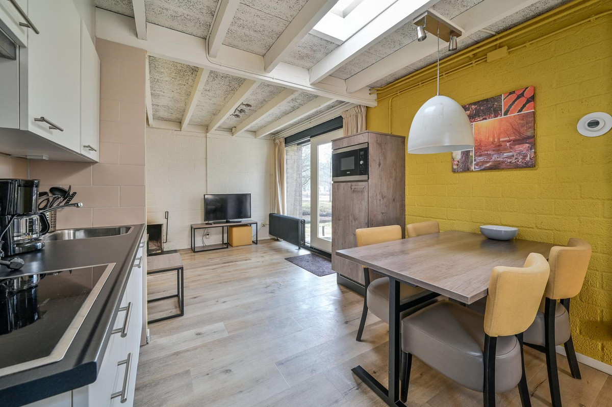 Tussenwoning te koop: Vennenbos 308, Hapert