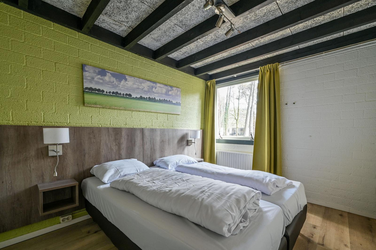 Tussenwoning te koop: Vennenbos 308, Hapert