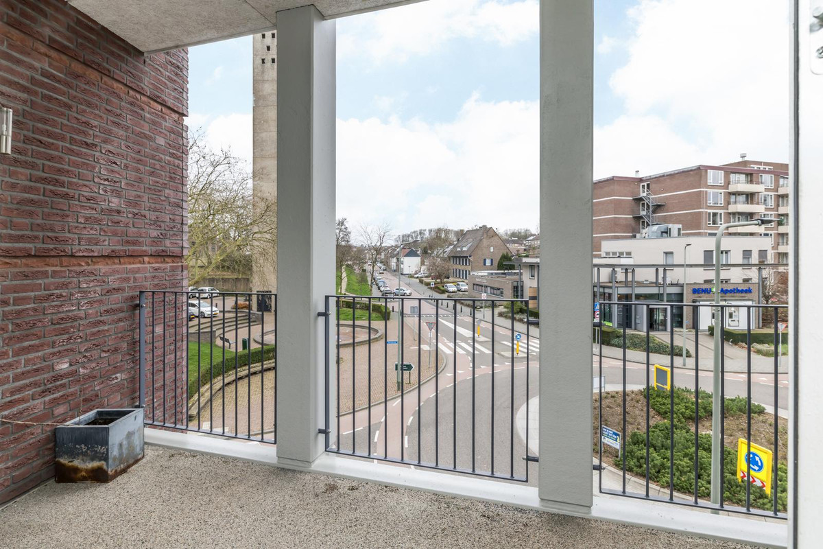 Appartement te koop: Kerkstraat 392, Brunssum
