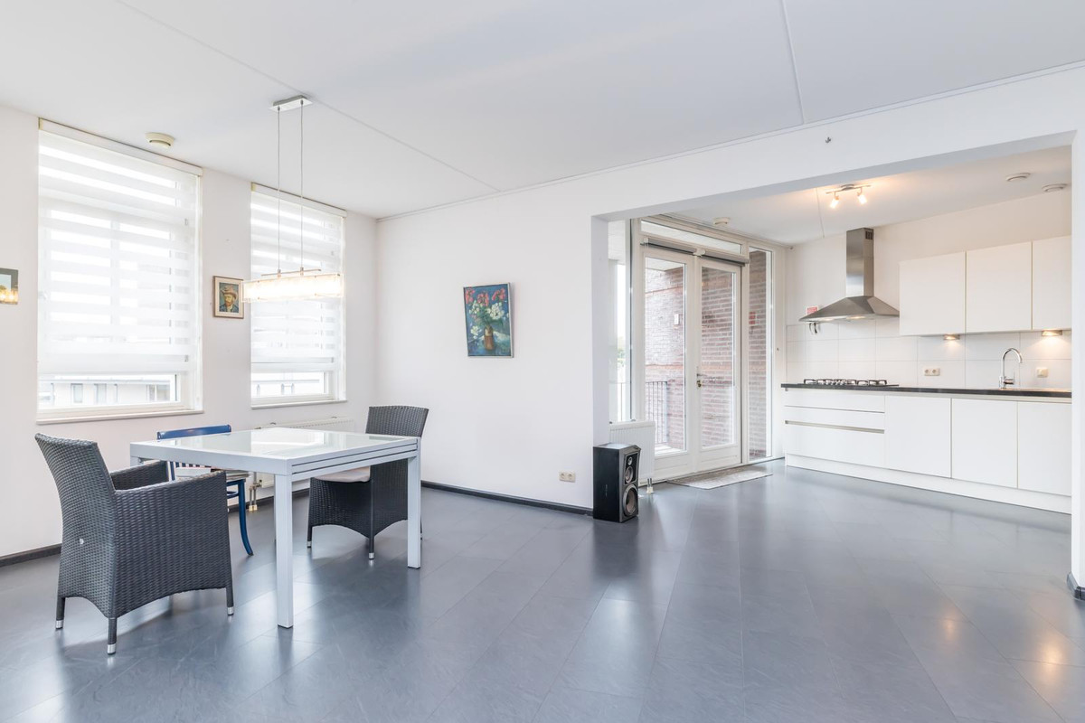 Appartement te koop: Kerkstraat 392, Brunssum