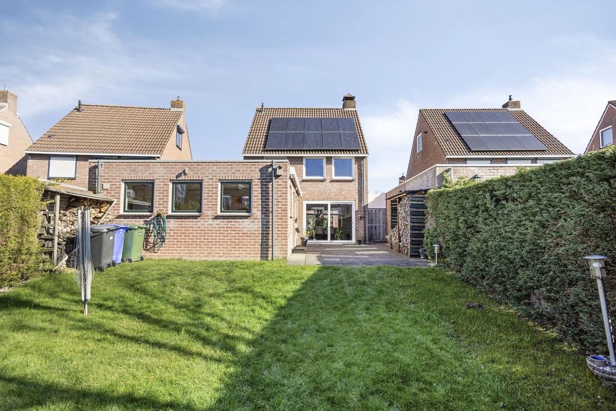Vrijstaande woning te koop: Klaprooslaan 95, Terneuzen