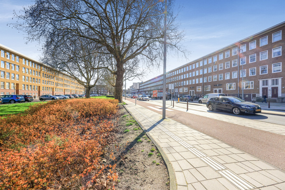 Appartement te koop: Bos en Lommerweg 18-2, Amsterdam
