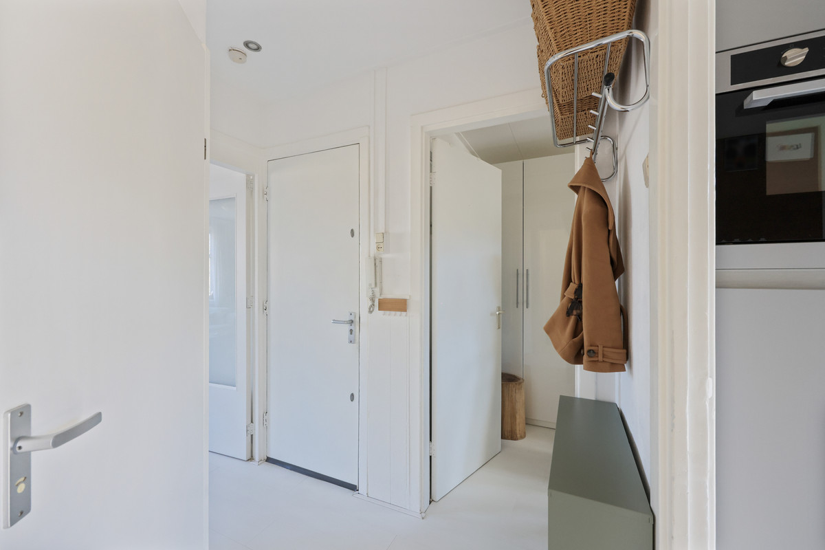 Appartement te koop: Bos en Lommerweg 18-2, Amsterdam