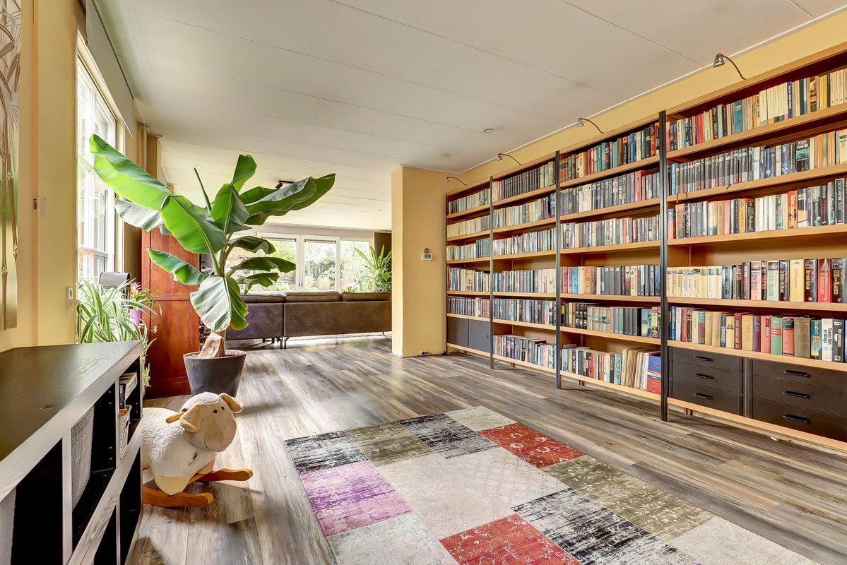 Twee-onder-één-kap te koop: Paul Krugerstraat 16, Apeldoorn