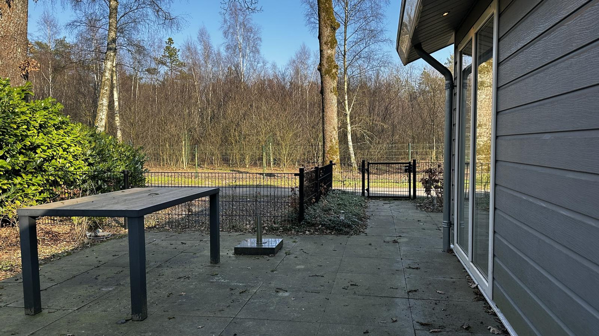 Vrijstaande woning te koop: Krimweg 160-212, Hoenderloo