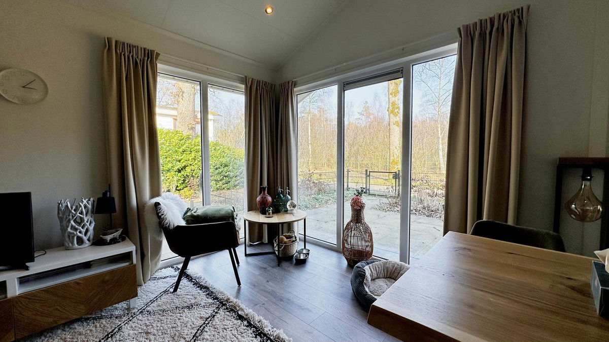 Vrijstaande woning te koop: Krimweg 160-212, Hoenderloo