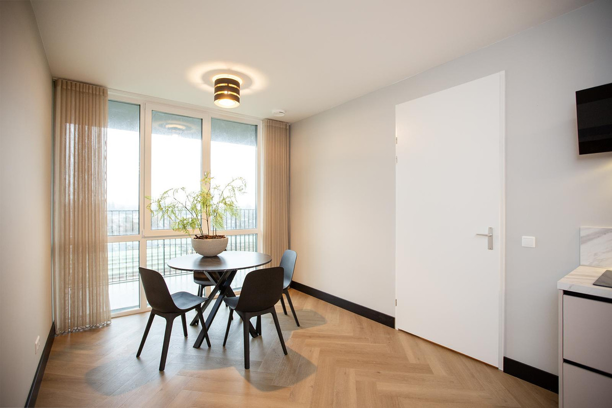 Appartement te huur: Fascinatio Boulevard 1018, Capelle Aan Den Ijssel