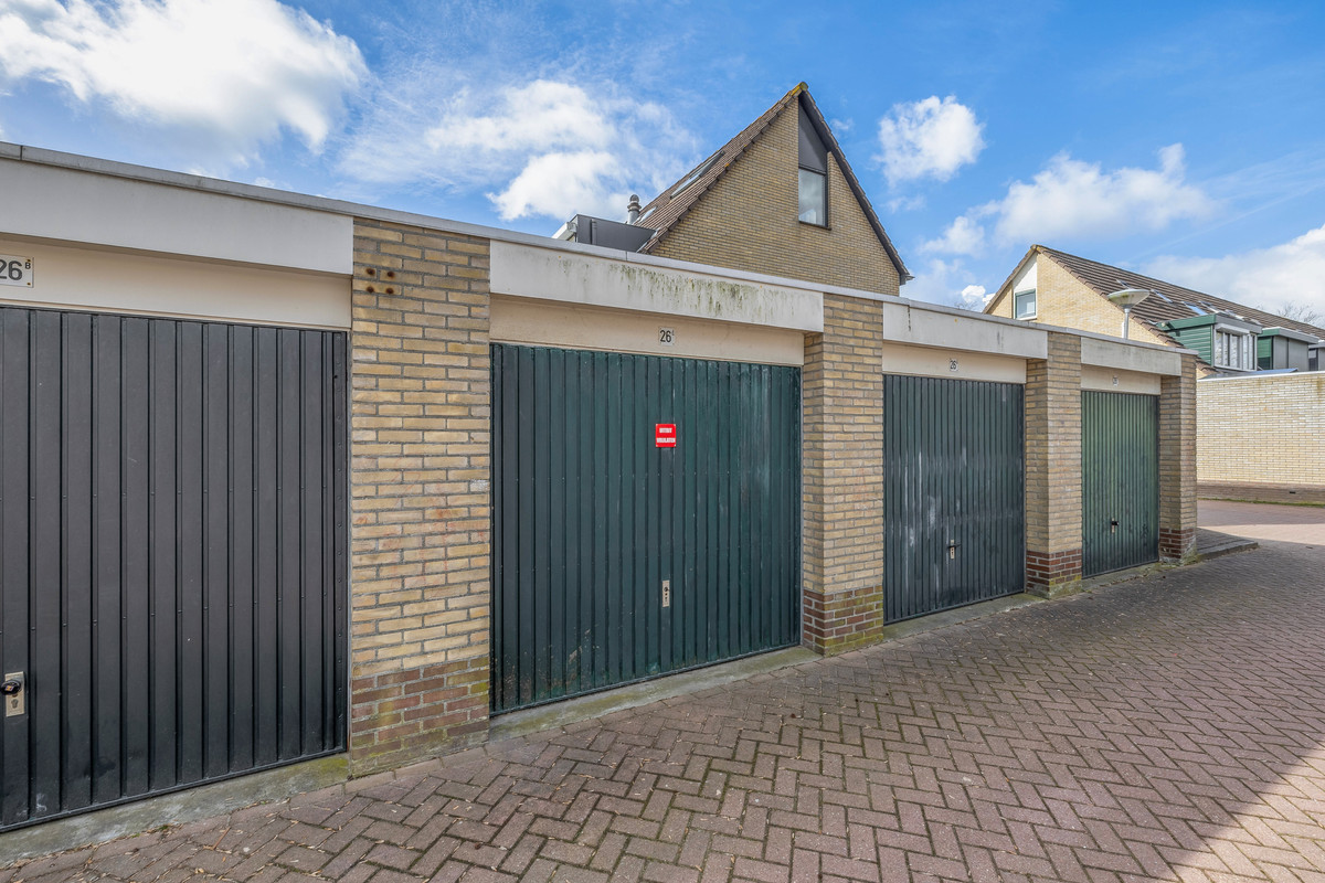 Tussenwoning te koop: Zuidplaslaan 68, Waddinxveen