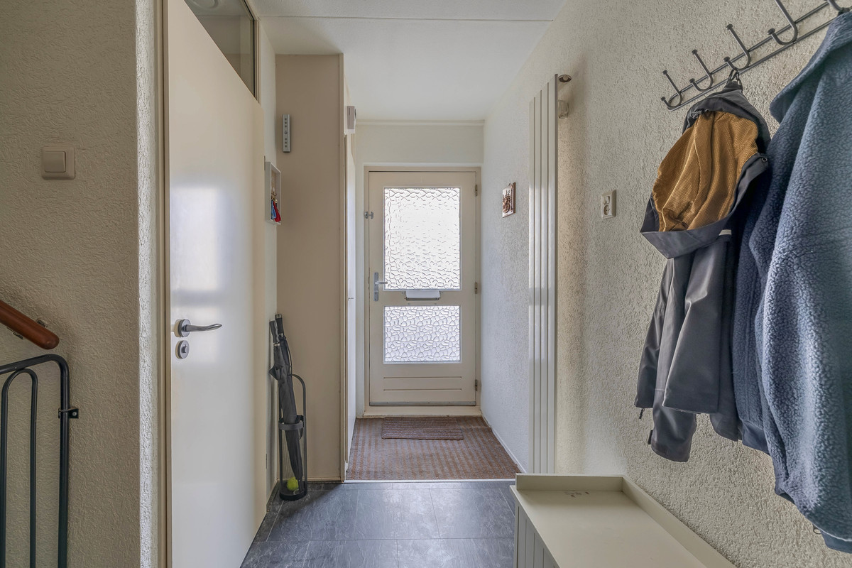 Tussenwoning te koop: Zuidplaslaan 68, Waddinxveen