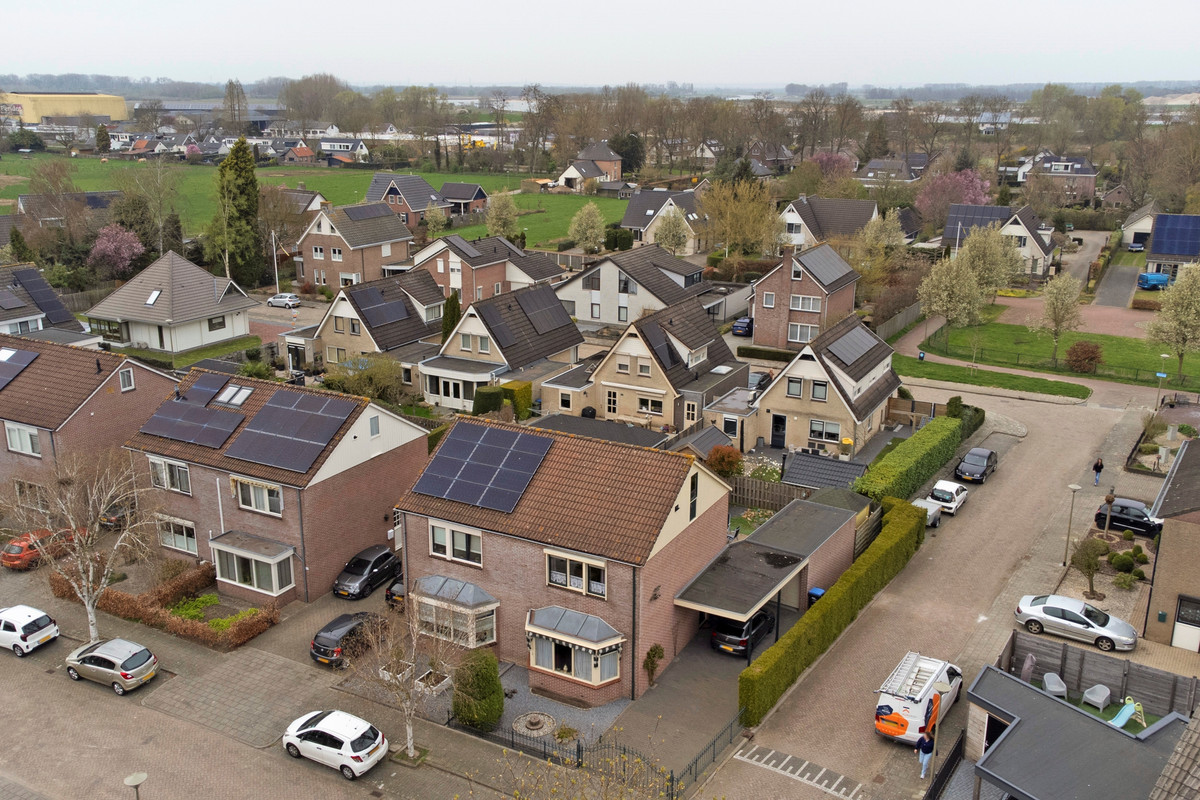 Twee-onder-één-kap te koop: Kennedystraat 1, Millingen Aan De Rijn