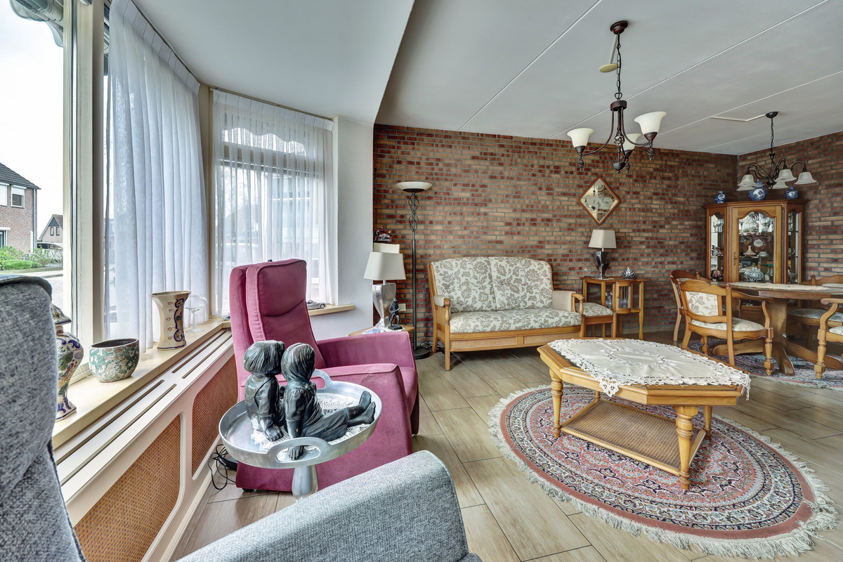 Twee-onder-één-kap te koop: Kennedystraat 1, Millingen Aan De Rijn
