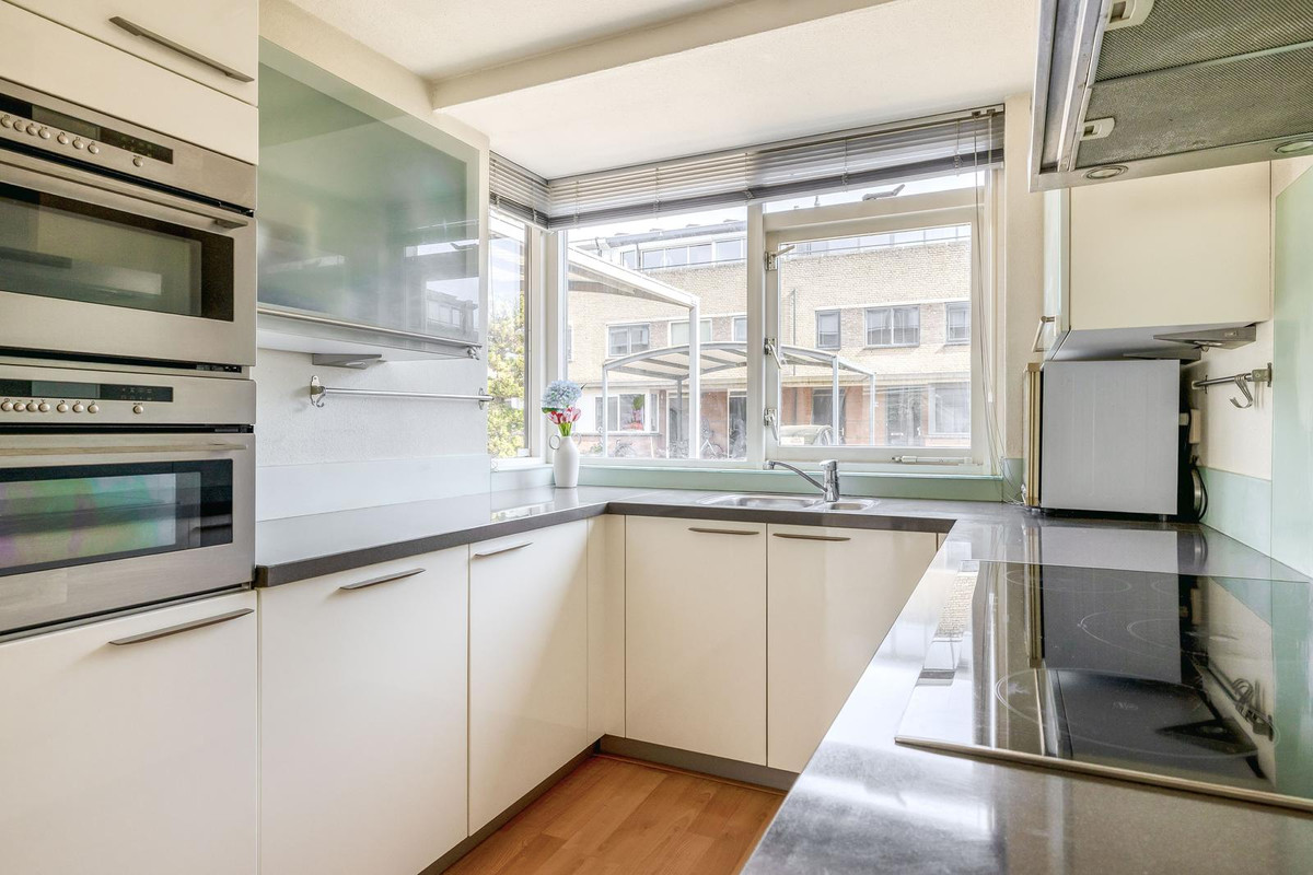 Tussenwoning te koop: Damhertstraat 41, Rotterdam