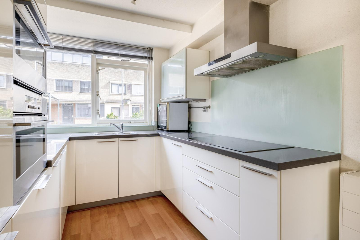 Tussenwoning te koop: Damhertstraat 41, Rotterdam
