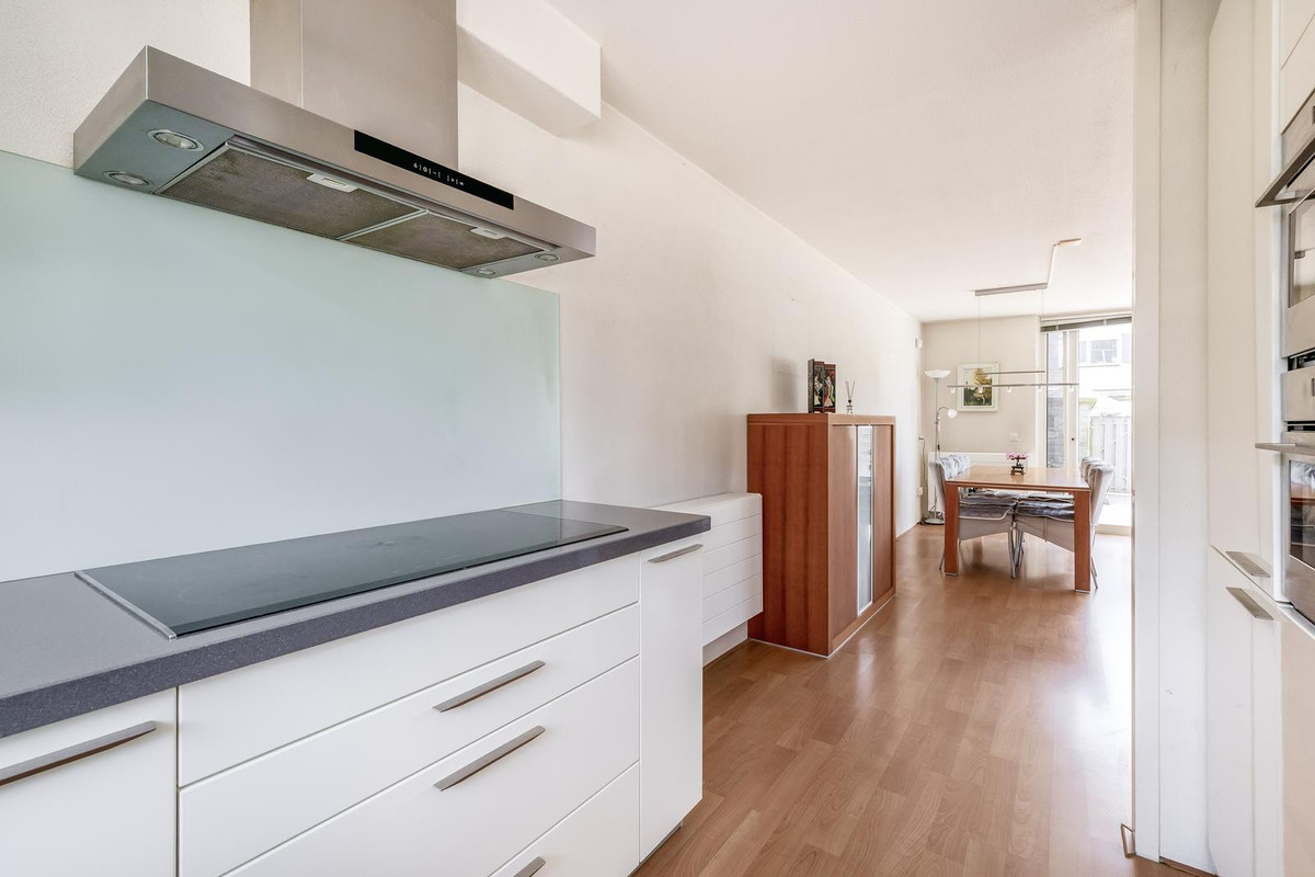 Tussenwoning te koop: Damhertstraat 41, Rotterdam