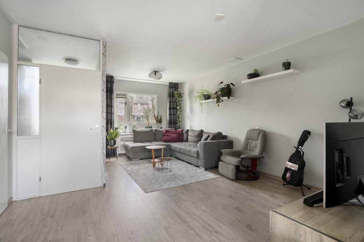 Tussenwoning te koop: Roelingsbeek 13, Zwolle