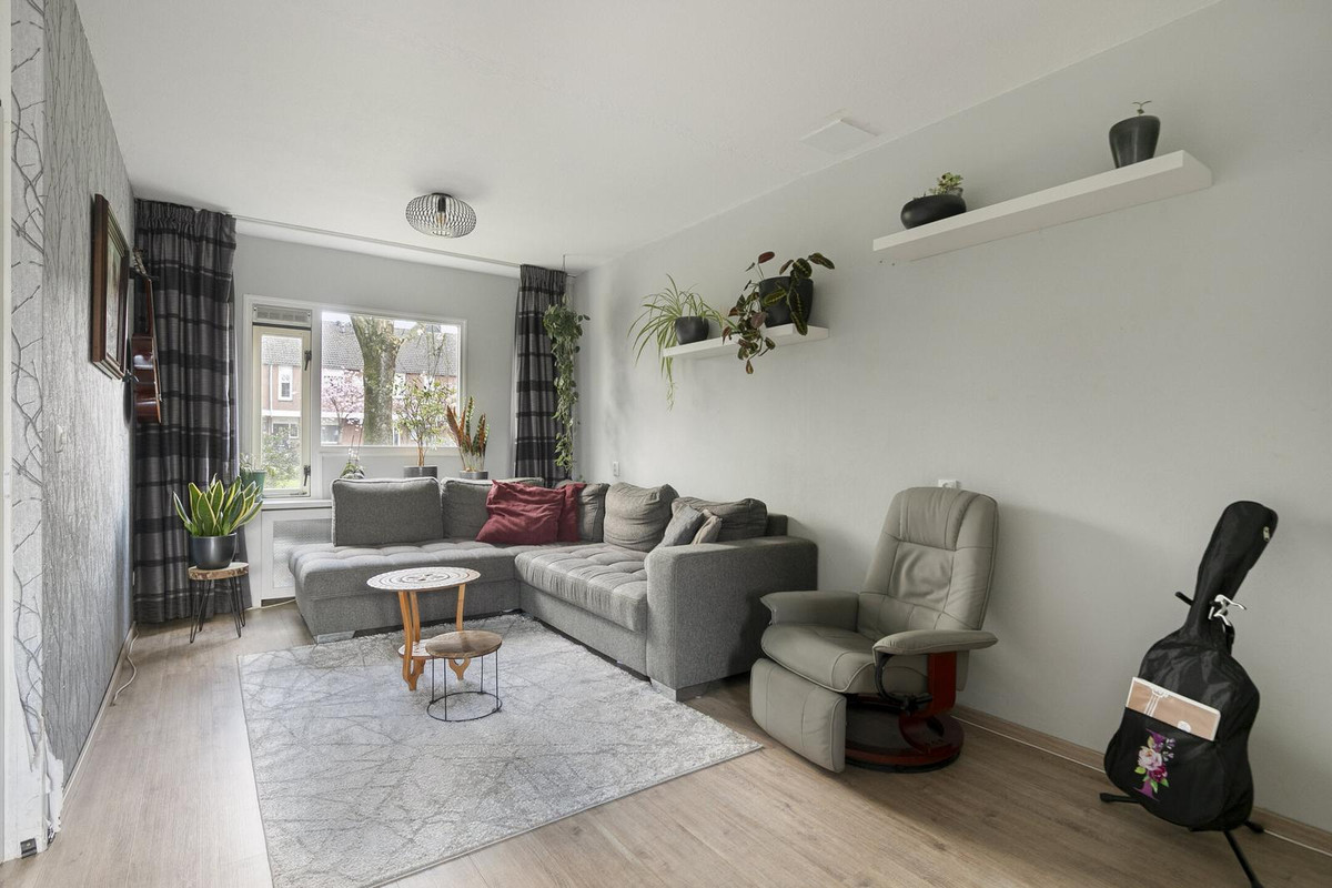 Tussenwoning te koop: Roelingsbeek 13, Zwolle
