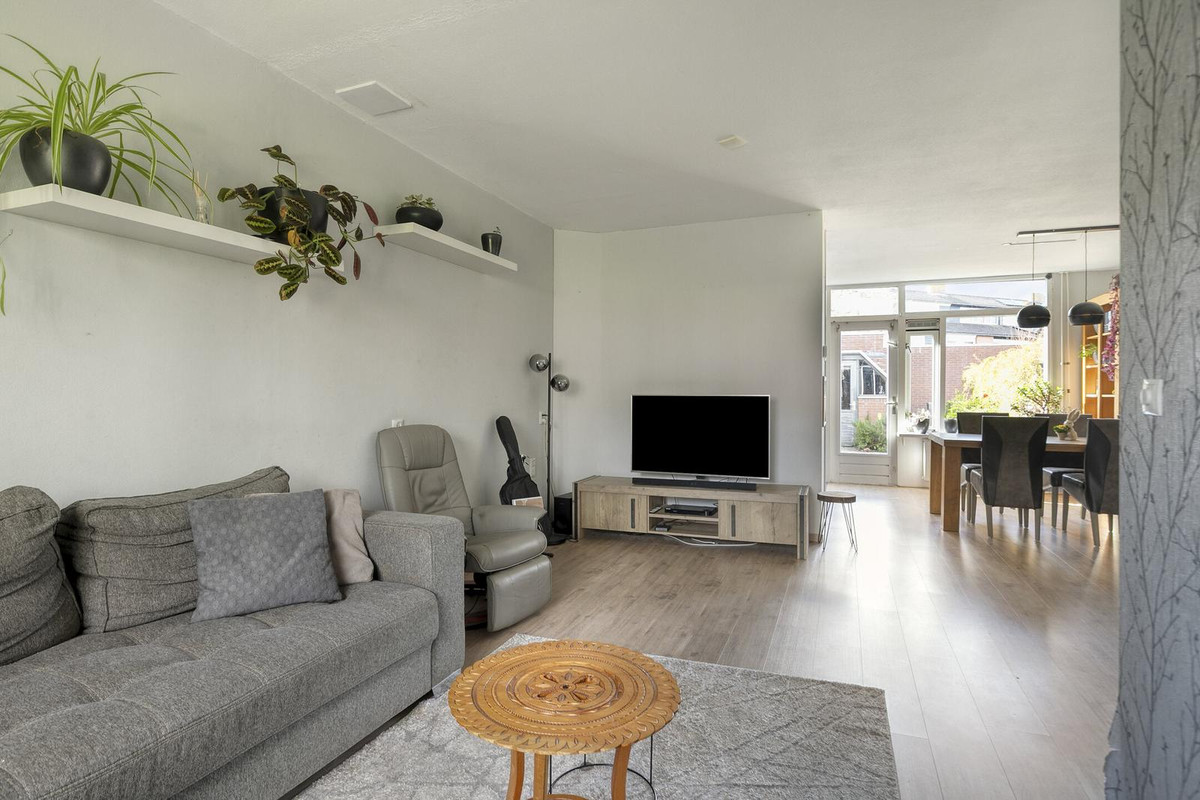Tussenwoning te koop: Roelingsbeek 13, Zwolle