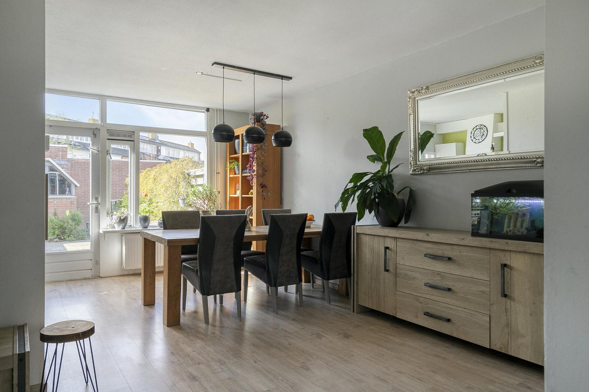 Tussenwoning te koop: Roelingsbeek 13, Zwolle