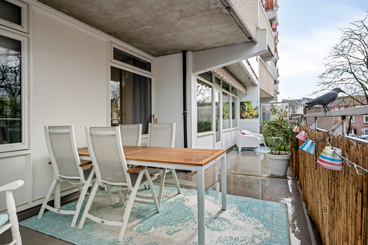 Appartement te koop: De Heugden 21, Heerlen