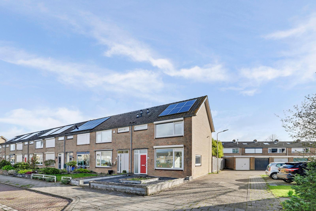 Lelieplein 32, Yerseke