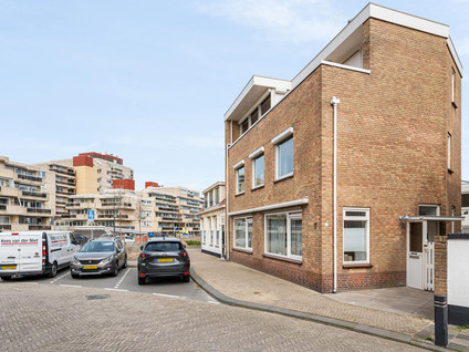 Schoolstraat 77