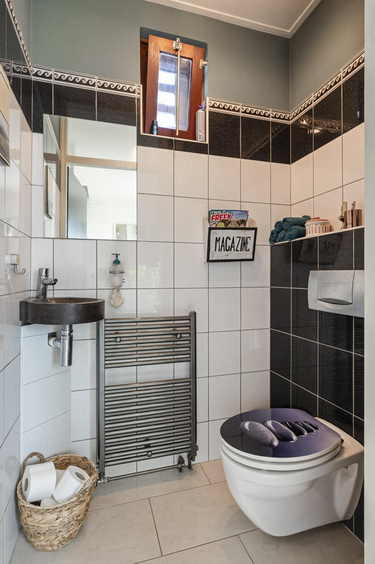 Vrijstaande woning te koop: Sluisweg 14, Born