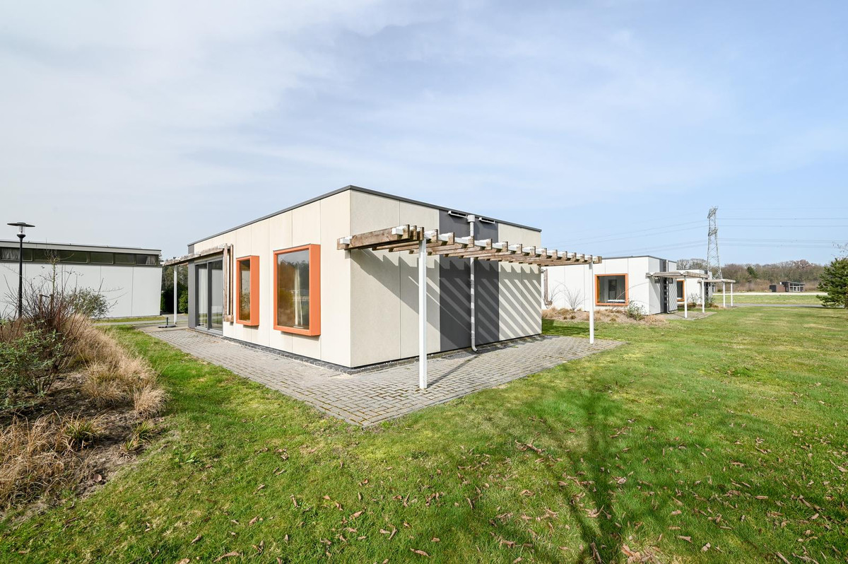 Vrijstaande woning te koop: Bruine Hoopsweg 6AZ306, Hoge Hexel