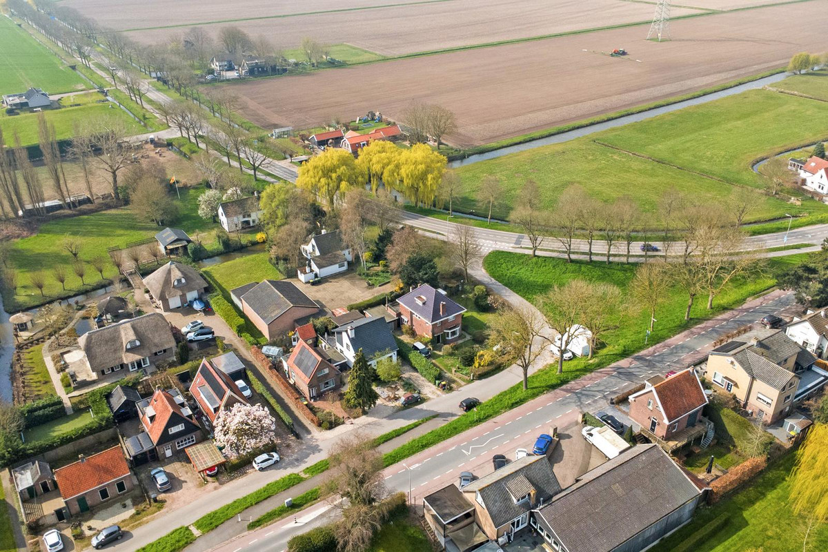 Vrijstaande woning te koop: Blaaksedijk 204, Mijnsheerenland