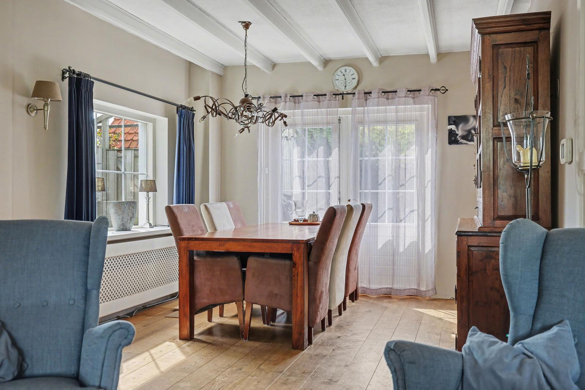 Vrijstaande woning te koop: Blaaksedijk 204, Mijnsheerenland