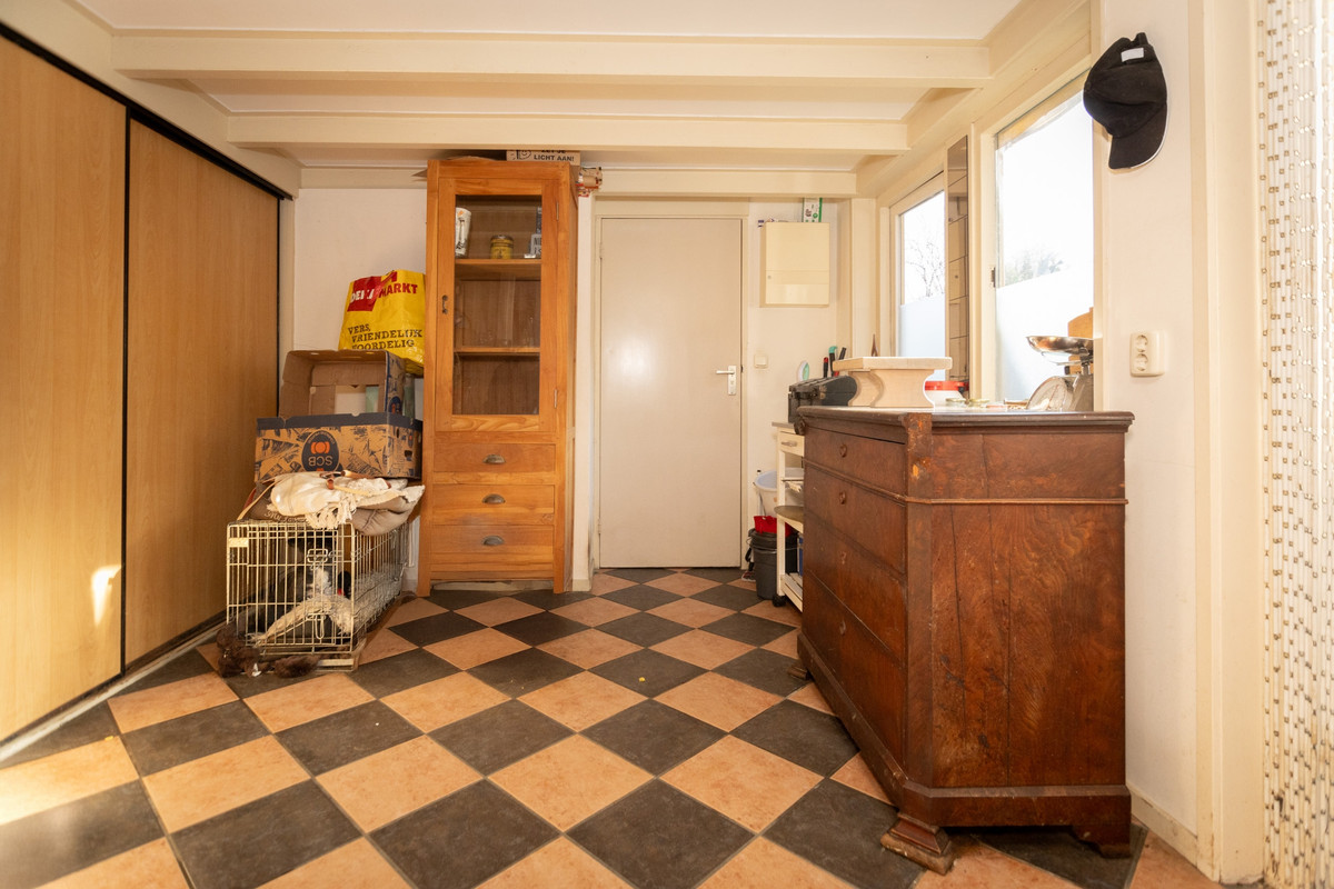 Vrijstaande woning te koop: Slingerweg 111, Hippolytushoef