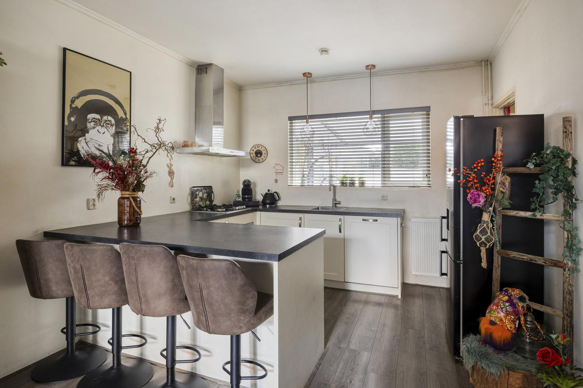 Tussenwoning te koop: Van Ittersumstraat 89, Zwolle