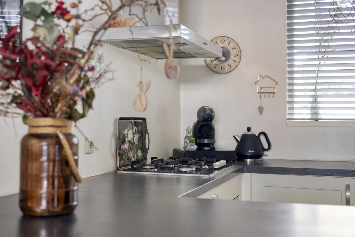 Tussenwoning te koop: Van Ittersumstraat 89, Zwolle