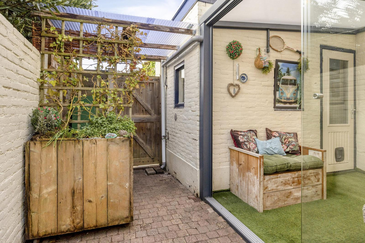 Tussenwoning te koop: Van Ittersumstraat 89, Zwolle