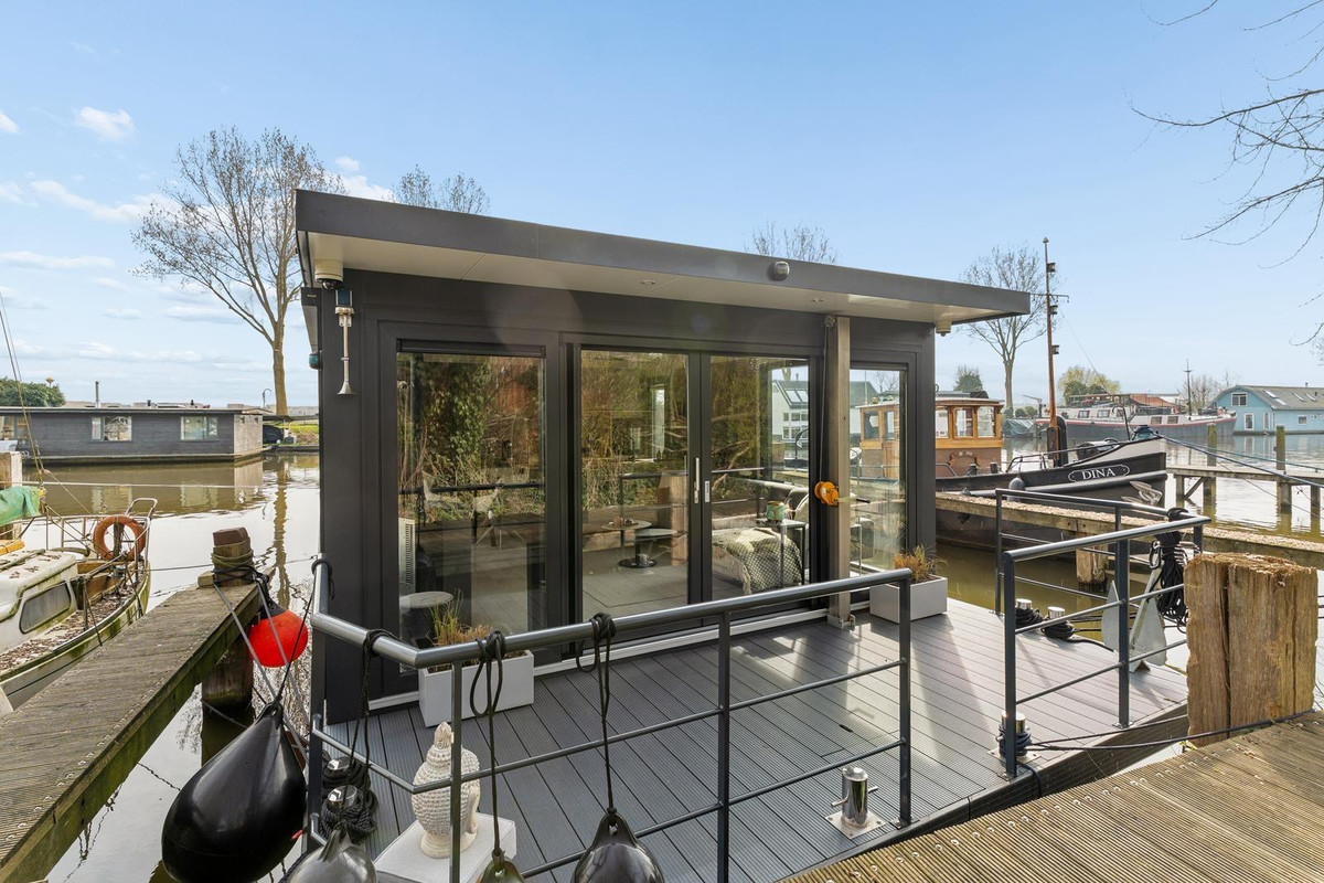 Vrijstaande woning te koop: Kraanweg 28, Lelystad
