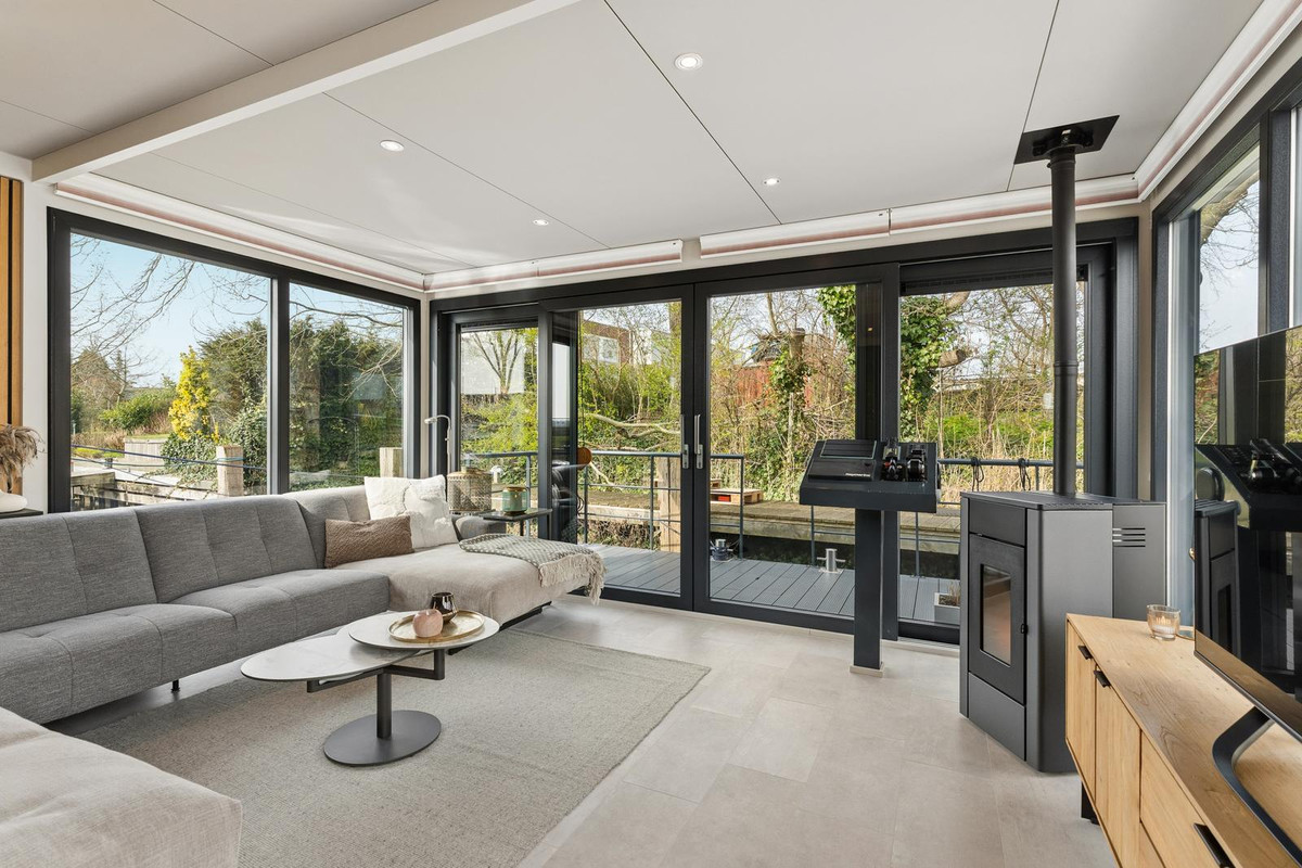 Vrijstaande woning te koop: Kraanweg 28, Lelystad
