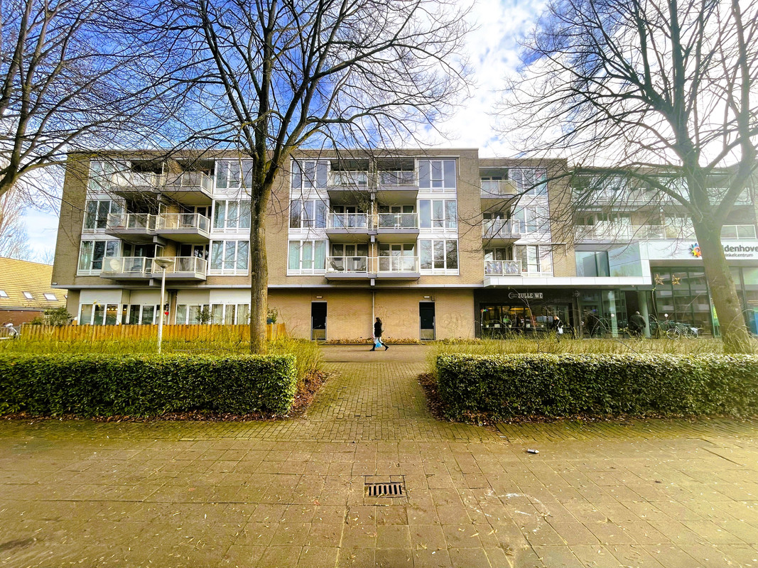 Brink 168, Amstelveen