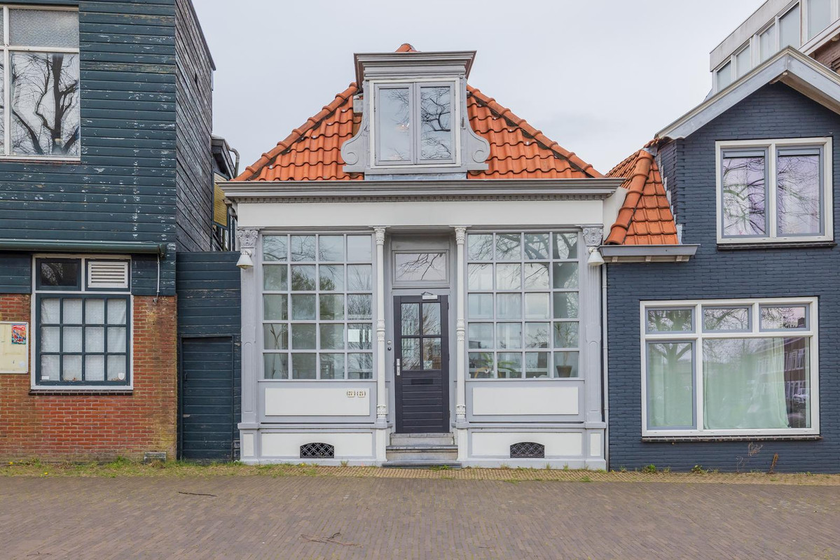 Appartement te koop: Zuiddijk 75A, Zaandam