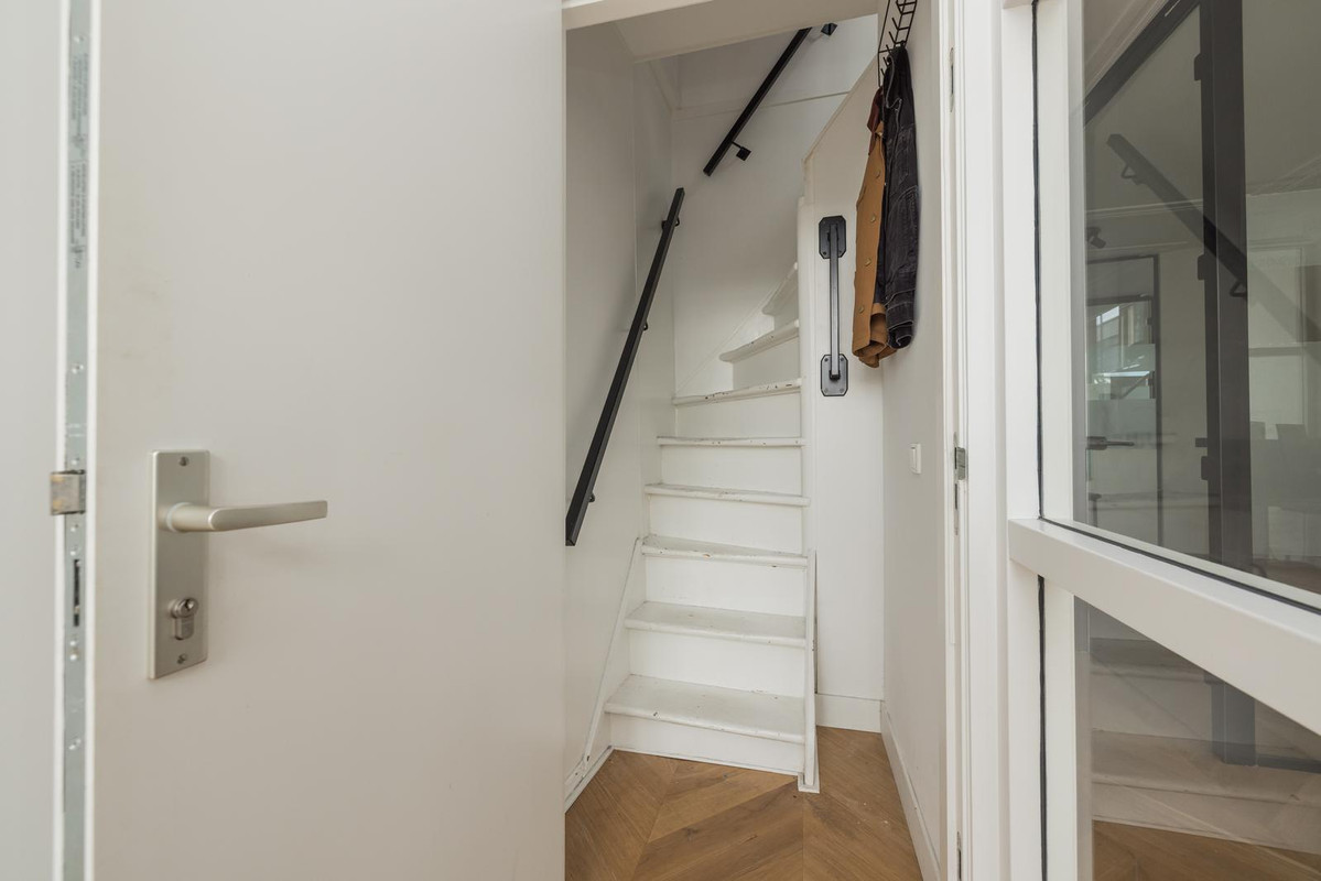 Appartement te koop: Zuiddijk 75A, Zaandam