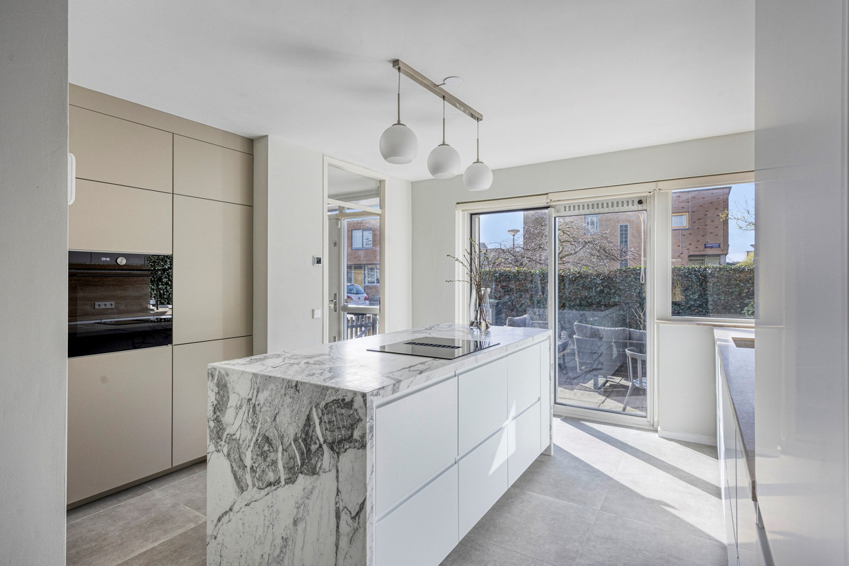 Hoekwoning te huur: Eisdenstraat 68, Amsterdam