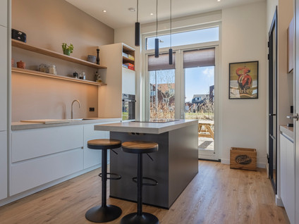 private-rentals for rent on Van Der Duijn Van Maasdamweg 461