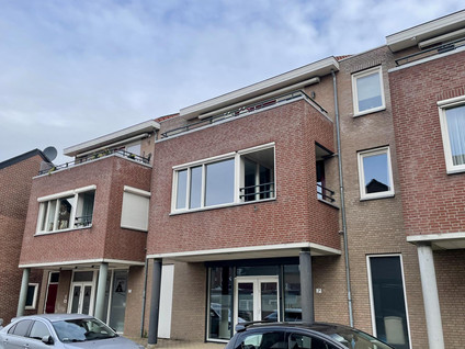 apartments for rent on 1e Graaf van Loonstraat 15B