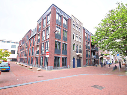 homes for rent on Beekstraat 77 12