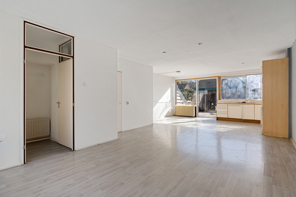 Hoekwoning te koop: Gentiaanstraat 240, Apeldoorn