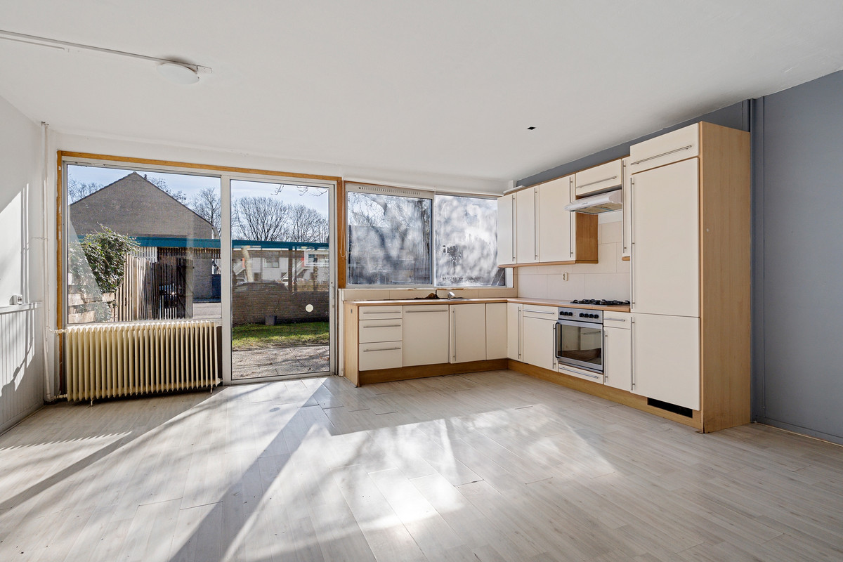 Hoekwoning te koop: Gentiaanstraat 240, Apeldoorn