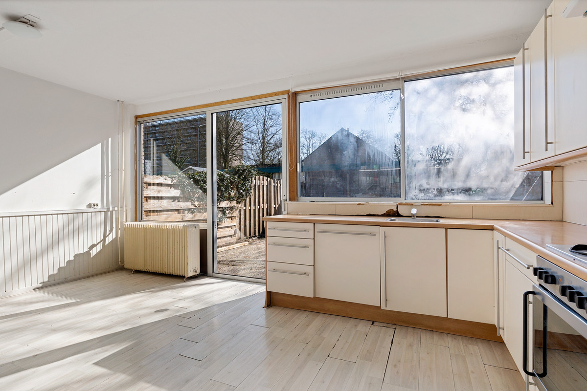 Hoekwoning te koop: Gentiaanstraat 240, Apeldoorn