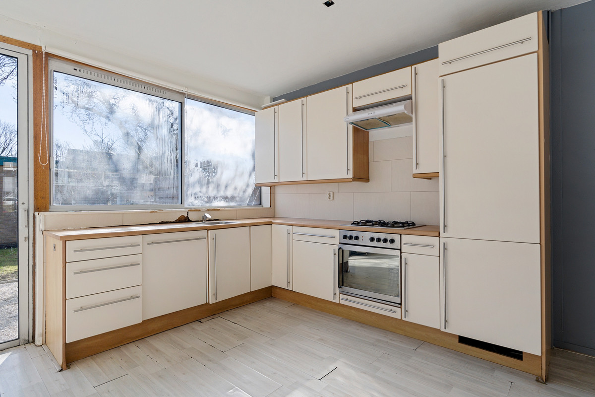 Hoekwoning te koop: Gentiaanstraat 240, Apeldoorn