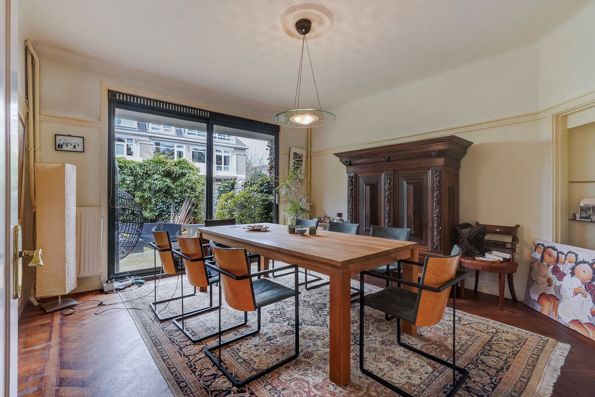 Tussenwoning te koop: Benoordenhoutseweg 254, 'S-Gravenhage