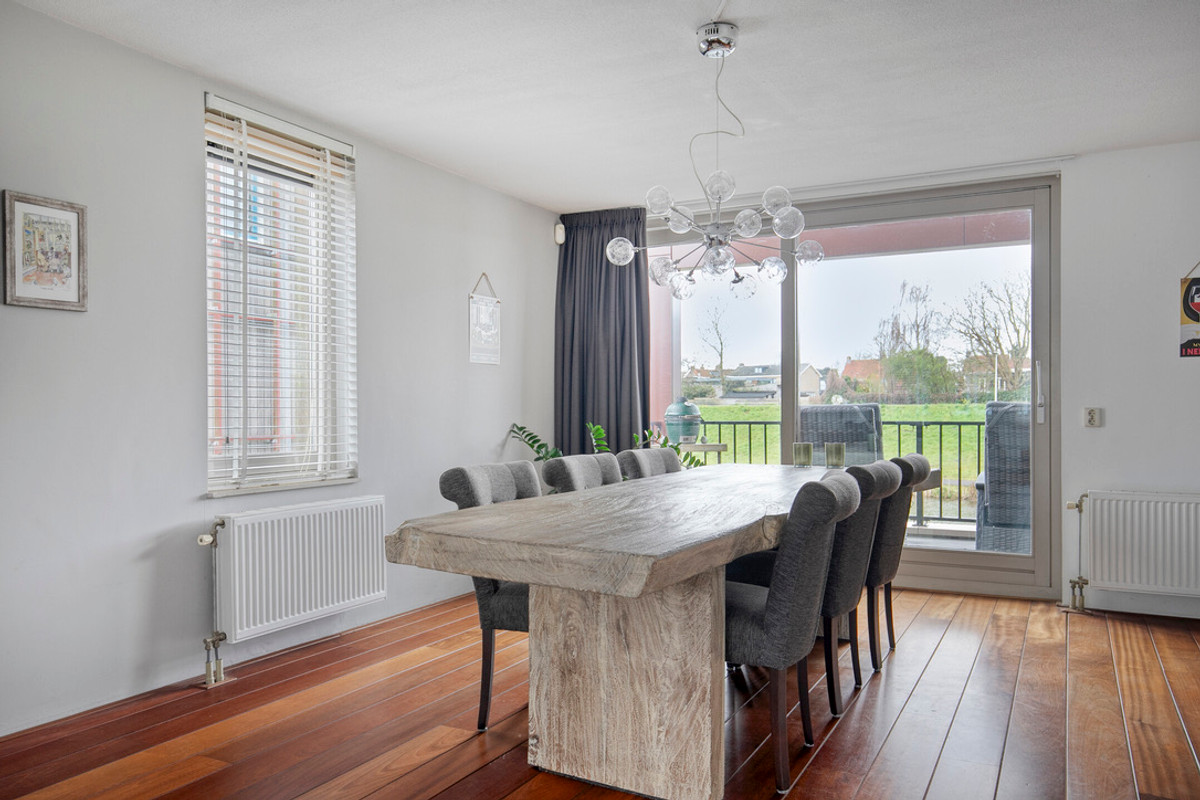 Twee-onder-één-kap te koop: Schillingdijk 9, Amsterdam