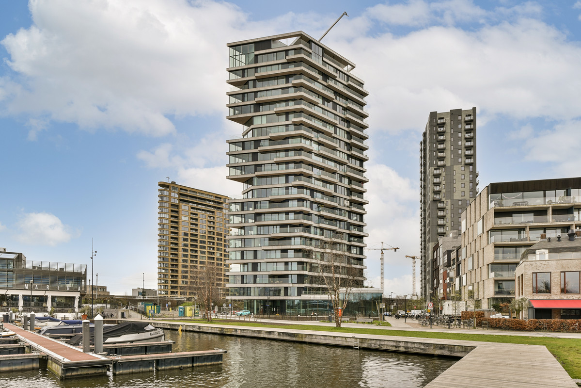 Appartement te huur: Korte Ouderkerkerdijk 1W2, Amsterdam